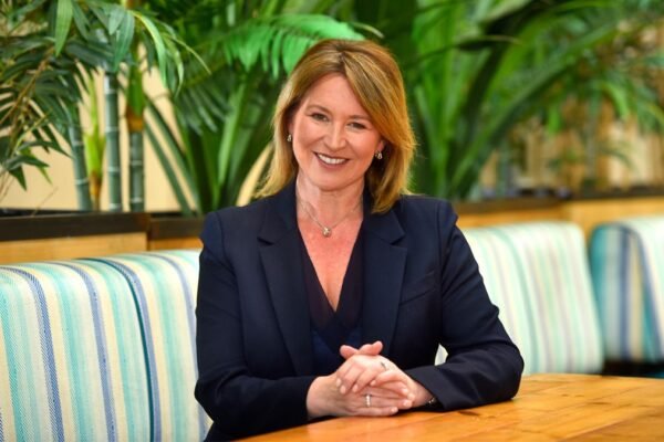 Joanna Knight